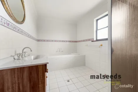 Property photo of 164 Mount Gambier Road Millicent SA 5280