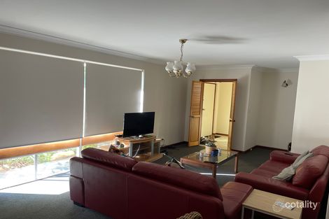Property photo of 4 St Andrews Way Duncraig WA 6023