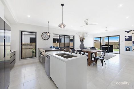 Property photo of 11 Highgrove Avenue Shaw QLD 4818