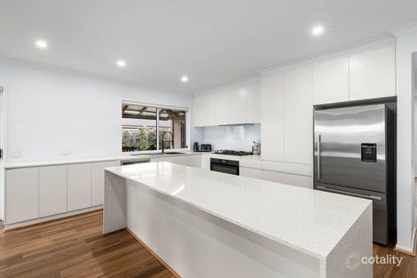 Property photo of 8 Viogner Place Waurn Ponds VIC 3216