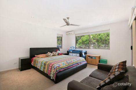 Property photo of 1/158 Woogaroo Street Forest Lake QLD 4078
