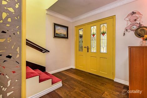 Property photo of 9 Sutherland Close North Guildford WA 6055