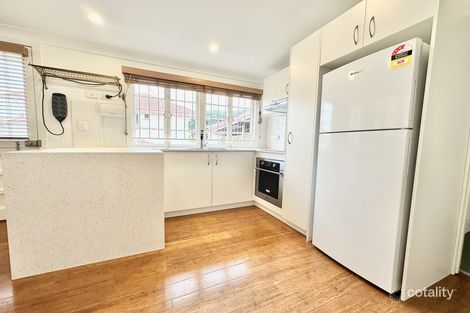 Property photo of 32 Grosvenor Street Yeerongpilly QLD 4105