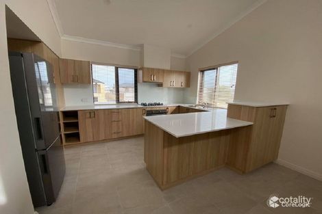 52 Parkin St, Rockingham, WA 6168