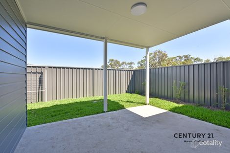 Property photo of 25 Wattlebird Crescent Elermore Vale NSW 2287