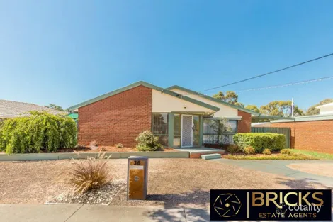 Property photo of 36 Julier Crescent Hoppers Crossing VIC 3029
