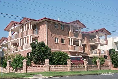 52 Crump St, Holland Park West, QLD 4121