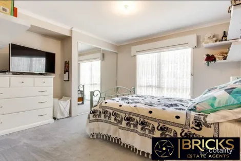 Property photo of 36 Julier Crescent Hoppers Crossing VIC 3029