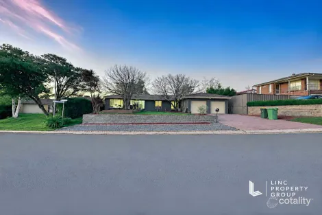 Property photo of 4 Breen Place Jerrabomberra NSW 2619