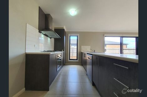 Property photo of 21 Robinson Drive Weir Views VIC 3338