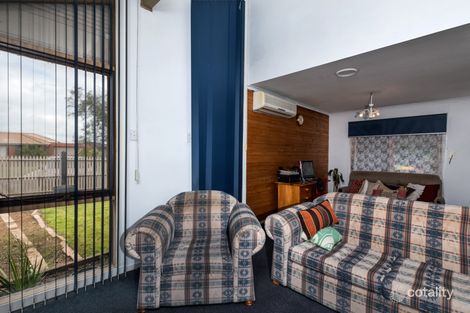 13 Lloyd Ct, Brookfield, VIC 3338