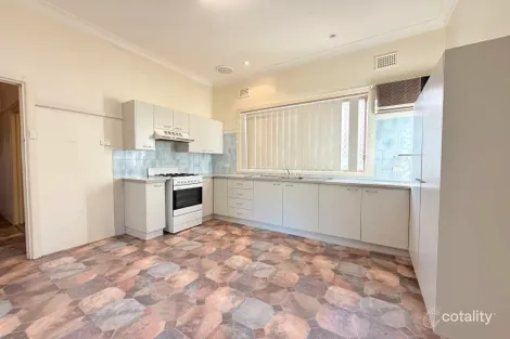 Property photo of 84 High Street Parkes NSW 2870