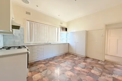 Property photo of 84 High Street Parkes NSW 2870