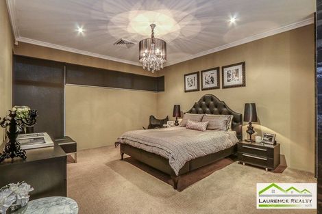 Property photo of 11 Newbridge Green Butler WA 6036