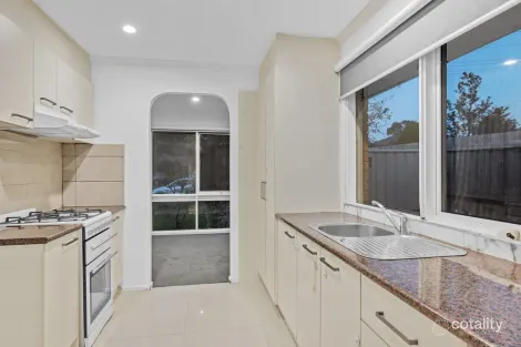 Property photo of 1/35 Eagle Drive Pakenham VIC 3810