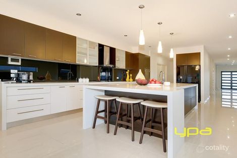 Property photo of 5 Barmah Grange Greenvale VIC 3059