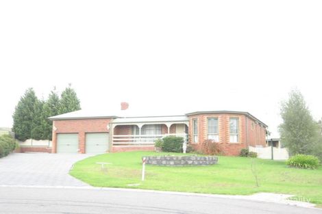 23 Gymkhana Ct, Endeavour Hills, VIC 3802