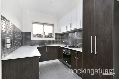 Property photo of 3/28 Toolern Street Melton South VIC 3338