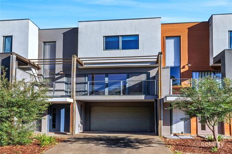 23 Old School Rd, Notting Hill, VIC 3168