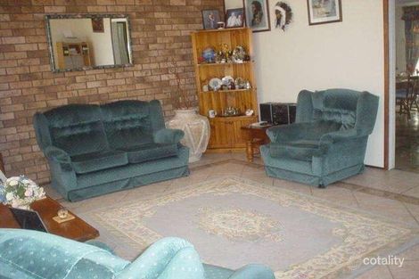 Property photo of 23 Earswick Crescent Buttaba NSW 2283