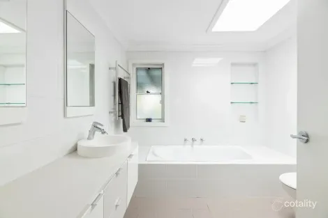 Property photo of 30 Woronora Crescent Como NSW 2226