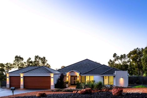 1 Flello Rise, Bedfordale, WA 6112