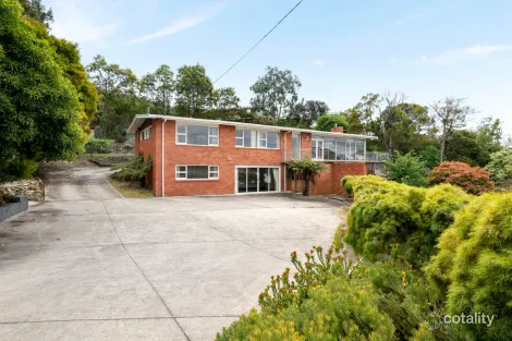 Property photo of 1 Atunga Street Taroona TAS 7053