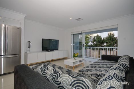Property photo of 19/400 Tingal Road Wynnum QLD 4178