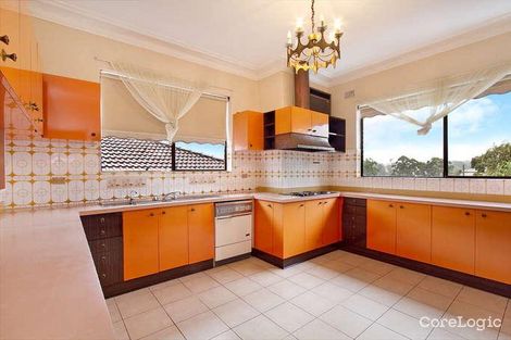 Property photo of 5 Tutt Crescent Chiswick NSW 2046