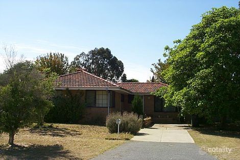 28 Cabarita Rd, Armadale, WA 6112