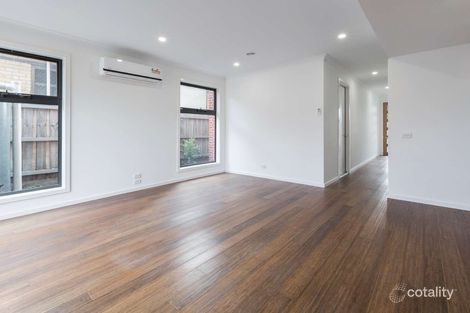 Property photo of 1/30 Main Road Clayton South VIC 3169