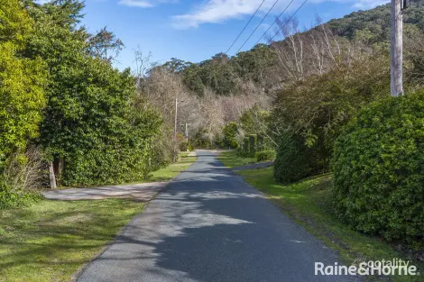 Property photo of 5 Christian Street Mount Macedon VIC 3441
