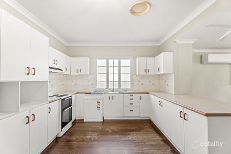 Property photo of 15 Ocean Street Torquay QLD 4655