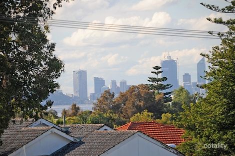 Property photo of 11 Curtis Road Melville WA 6156