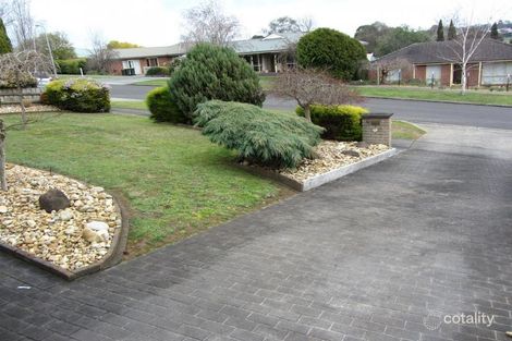 Property photo of 5 Outlook Drive Drouin VIC 3818
