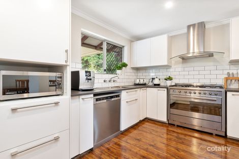 29 Carlisle Rd, Kalamunda, WA 6076