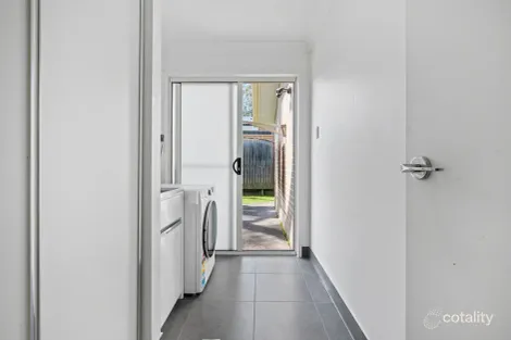 Property photo of 2 Franco Place Bridgeman Downs QLD 4035