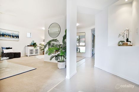 Property photo of 4 Reuben Close Forest Lake QLD 4078
