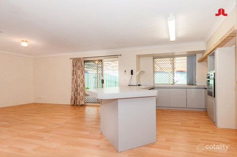 Property photo of 15 Juania Place Warnbro WA 6169