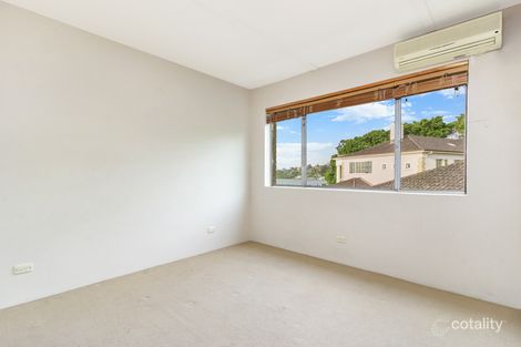 Property photo of 52 Wynnum Road Norman Park QLD 4170