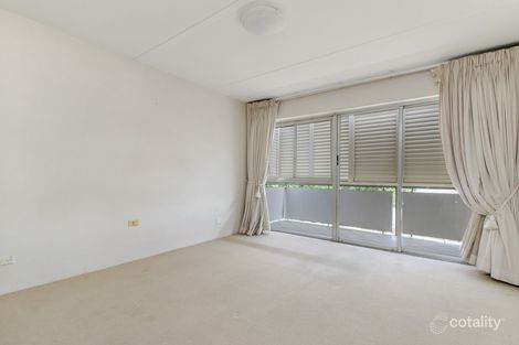 Property photo of 52 Wynnum Road Norman Park QLD 4170