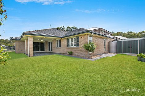 Property photo of 40 Kingfisher Drive Fletcher NSW 2287