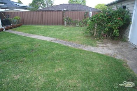 Property photo of 14 Olga Close Bossley Park NSW 2176