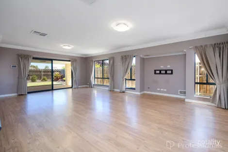 Property photo of 5 Moates Cross Ellenbrook WA 6069