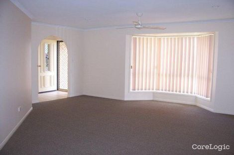 Property photo of 33 Wide Bay Drive Eli Waters QLD 4655