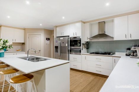 Property photo of 4 Snowbush Link Langwarrin VIC 3910