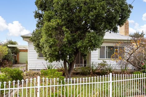 Property photo of 8 Cypress Avenue Brooklyn VIC 3012