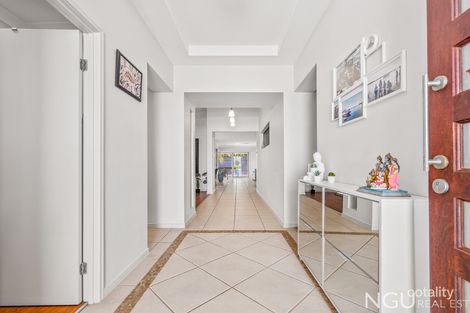 Property photo of 11 Pincally Crescent Ormeau QLD 4208