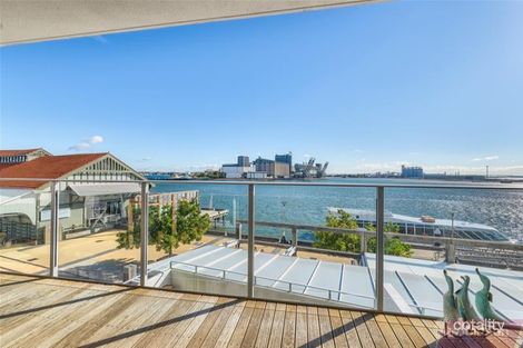 Property photo of 205/7 Honeysuckle Drive Newcastle NSW 2300