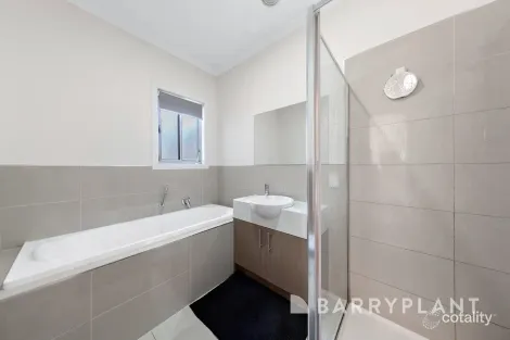 Property photo of 3/31 Austin Street St Albans VIC 3021
